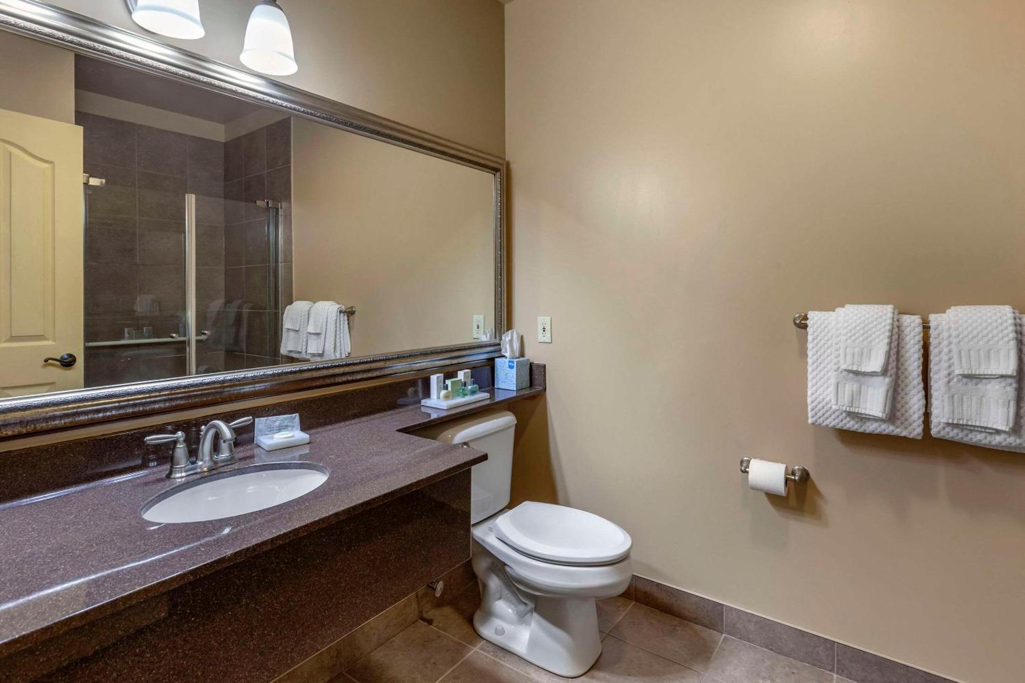 The Parlour Inn Ascend Hotel Collection Стратфорд Екстер'єр фото