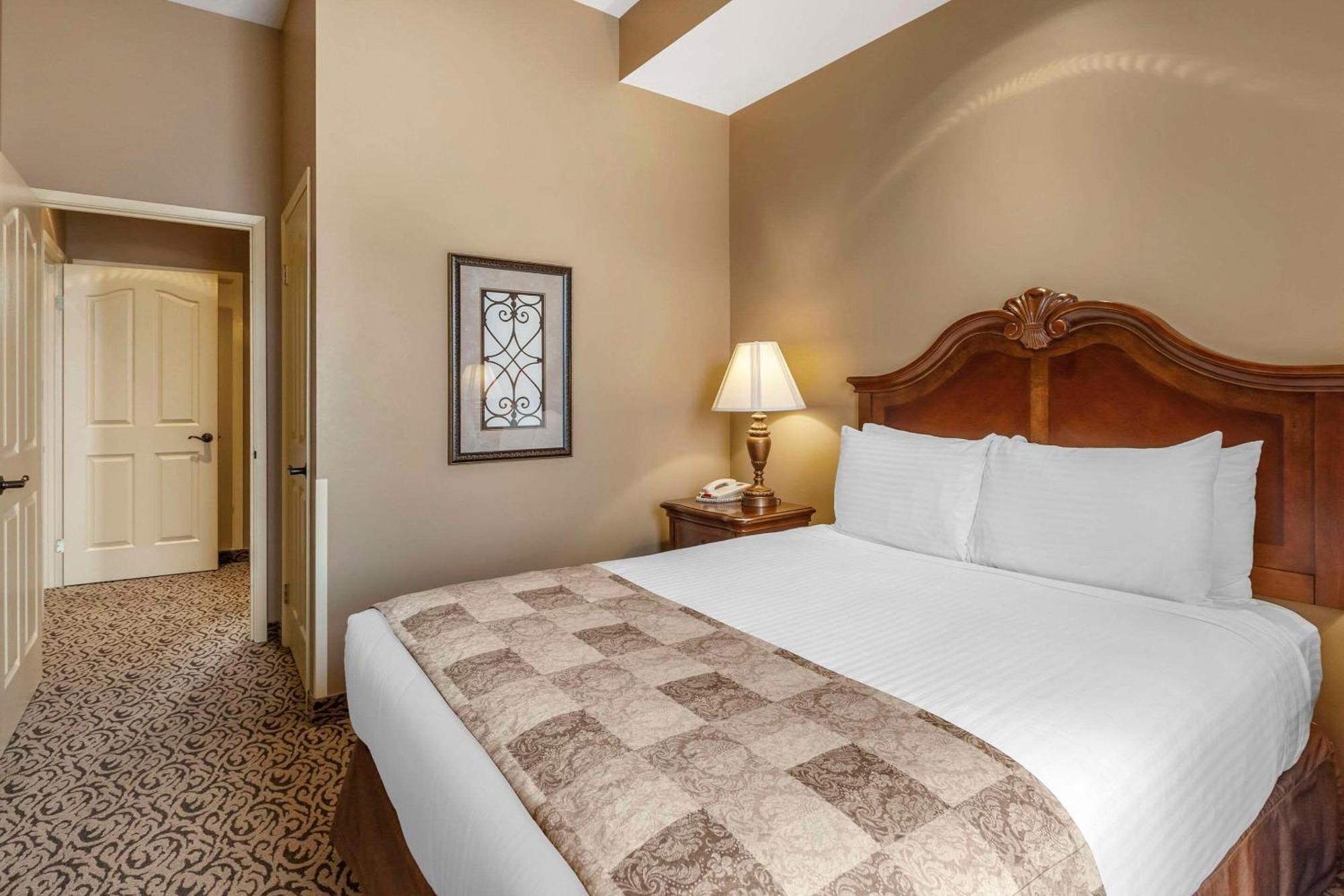 The Parlour Inn Ascend Hotel Collection Стратфорд Екстер'єр фото