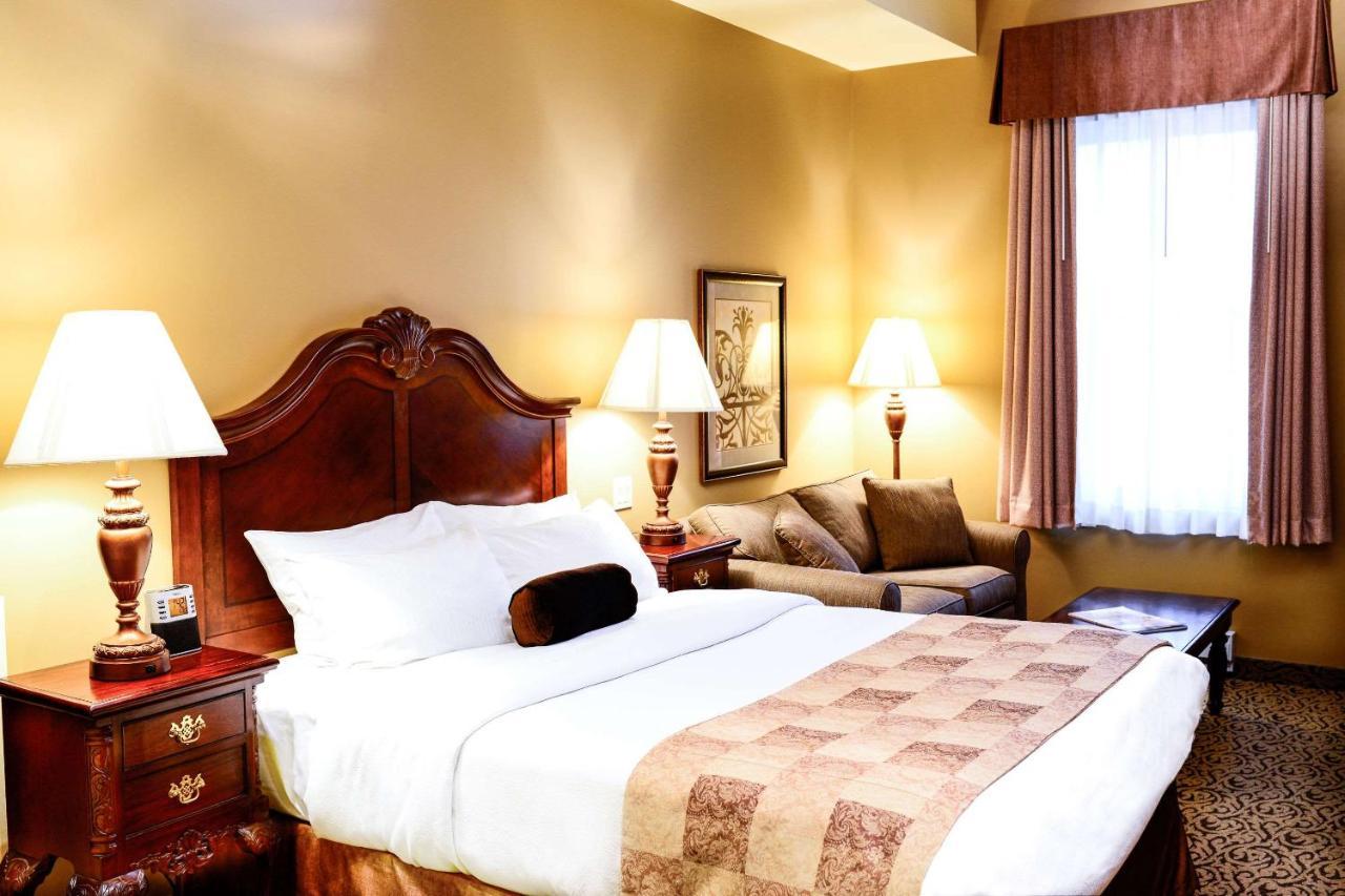 The Parlour Inn Ascend Hotel Collection Стратфорд Екстер'єр фото
